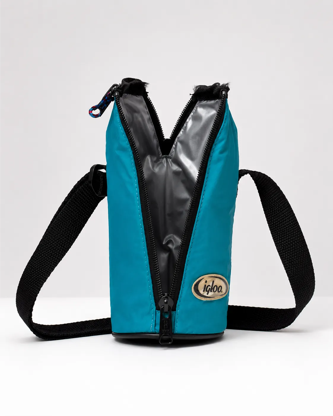 Igloo Vintage 90s Teal Mini Insulated Crossbody Cooler Bag